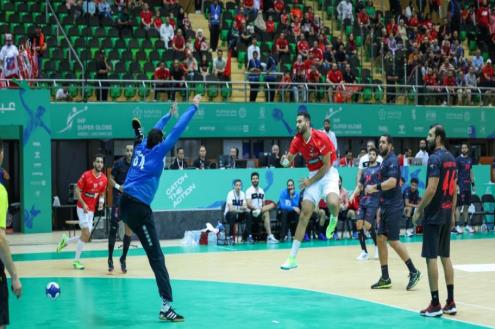 الأهلي يهزم الكويت ويتأهل لمباراة تحديد المركز الخامس في "السوبر جلوب"